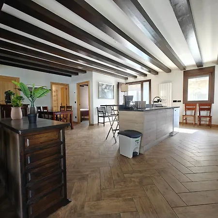 בית נופש Dreams Romantic Loft
