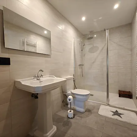 בית נופש Dreams Romantic Loft